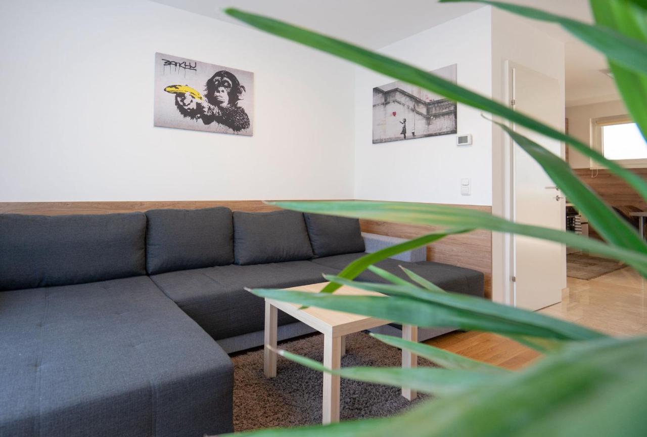 Donaufeld Living - Modernes Und Helles Apartment Vienna Exterior photo