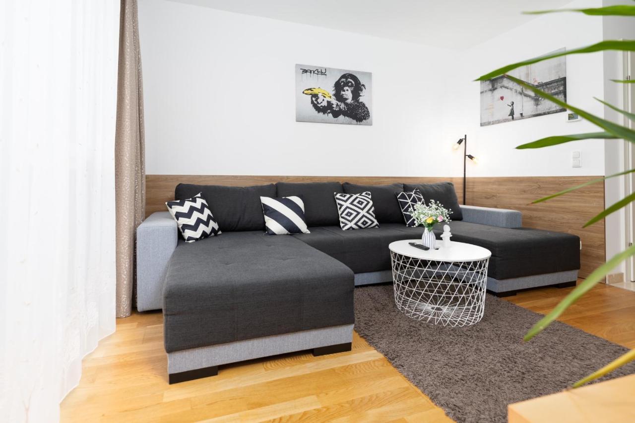 Donaufeld Living - Modernes Und Helles Apartment Vienna Exterior photo