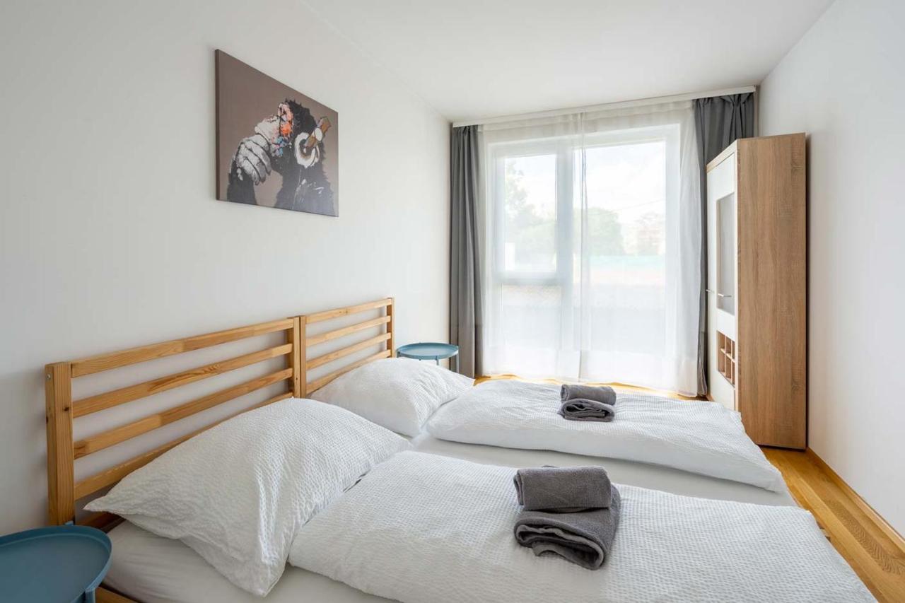 Donaufeld Living - Modernes Und Helles Apartment Vienna Exterior photo