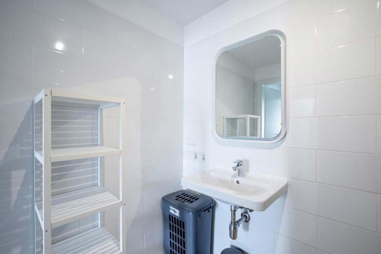 Donaufeld Living - Modernes Und Helles Apartment Vienna Exterior photo