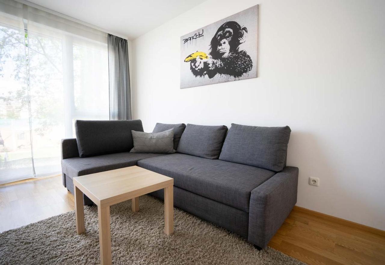 Donaufeld Living - Modernes Und Helles Apartment Vienna Exterior photo
